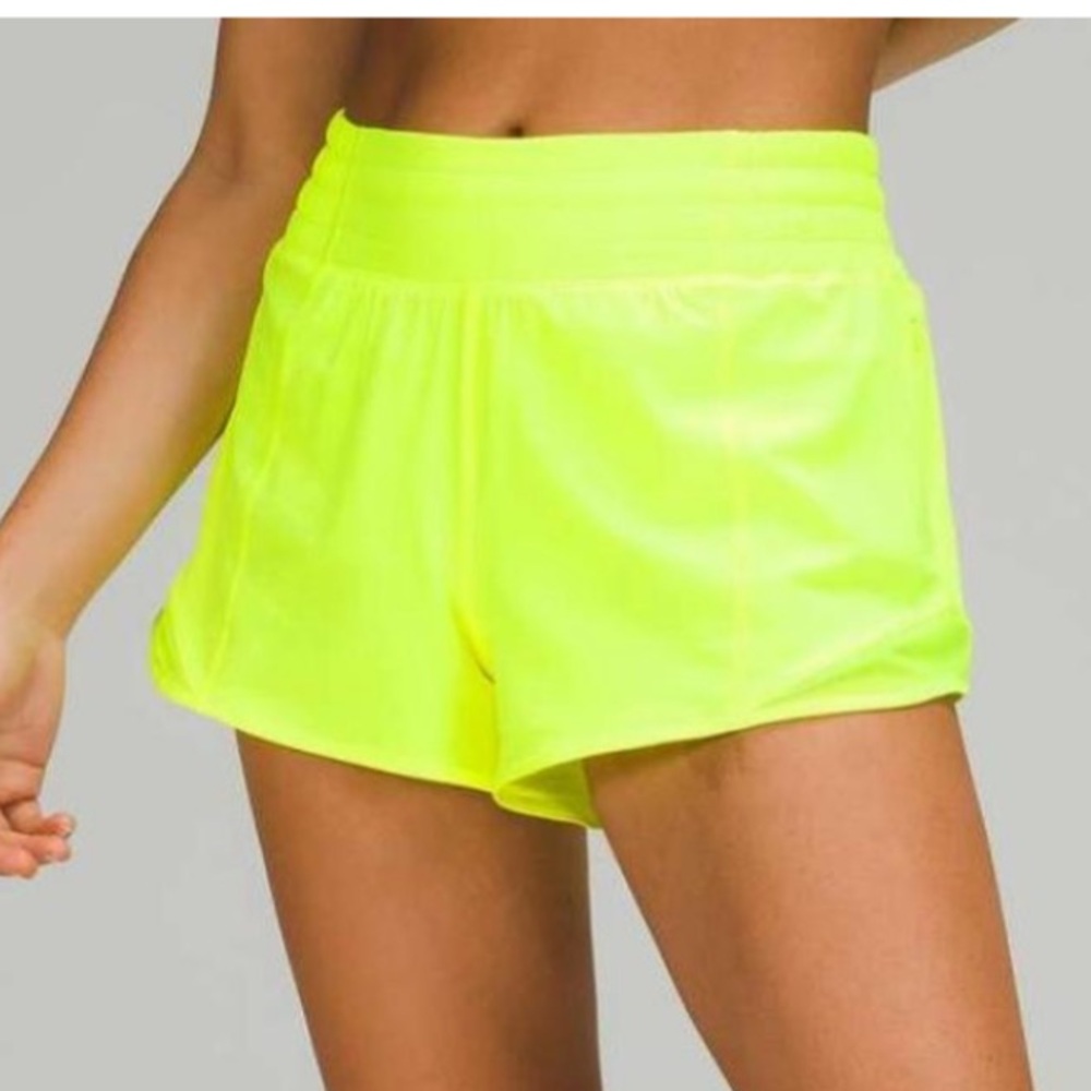 Lululemon Athletica Yellow Athletic Shorts Lightweight Moisture-Wicking